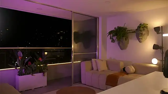 Ms Sammy online show from February 18, 2:53 am