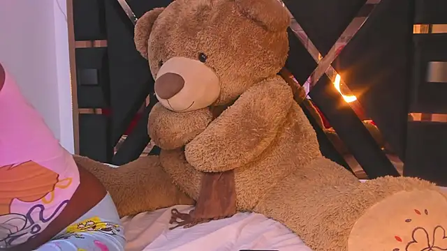 Ebony beautifull online show from March 6, 1:37 am