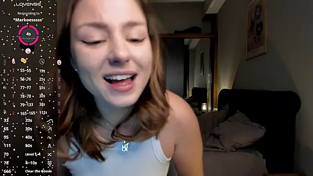 ThreeshaWhite online show from January 11, 2:13 pm