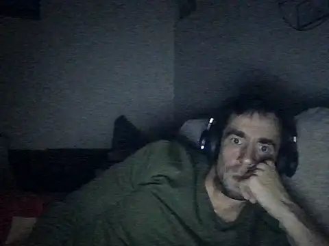 Snapshot of Smaukymui chatting on October 16, 5:10 pm Smaukymui online show from October 16, 5:10 pm