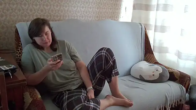 Snapshot of franceska_blue chatting on November 22, 10:47 am franceska blue online show from November 22, 10:47 am