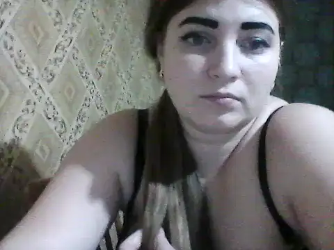 Elizabeth Meow online show from December 3, 6:18 pm