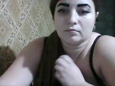 Elizabeth Meow online show from December 5, 7:01 pm