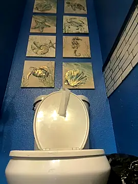 cococobanna online show from December 15, 9:15 am