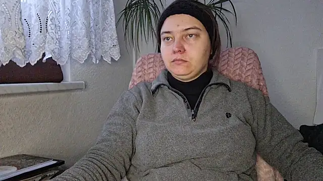 Snapshot of Cyndee_Winter chatting on January 17, 2:20 pm Cyndee Winter online show from January 17, 2:20 pm