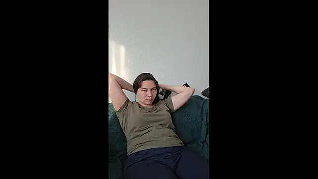 Snapshot of Cyndee_Winter chatting on September 9, 4:05 pm Cyndee Winter online show from September 9, 4:05 pm
