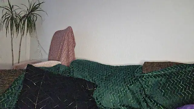 Cyndee Winter online show from November 9, 3:16 pm