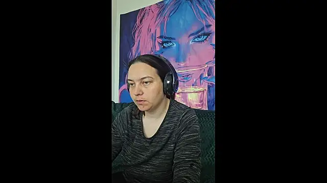 Snapshot of Cyndee_Winter chatting on May 9, 10:07 am Cyndee Winter online show from May 9, 10:07 am