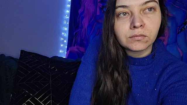 Snapshot of Cyndee_Winter chatting on February 16, 5:37 pm Cyndee Winter online show from February 16, 5:37 pm