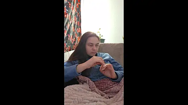 Snapshot of Cyndee_Winter chatting on March 19, 3:19 pm Cyndee Winter online show from March 19, 3:19 pm