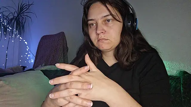 Cyndee Winter online show from November 29, 9:48 pm