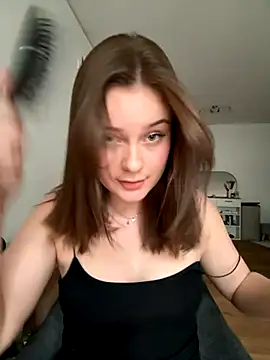 MaribelRiver online show from November 12, 2:43 pm