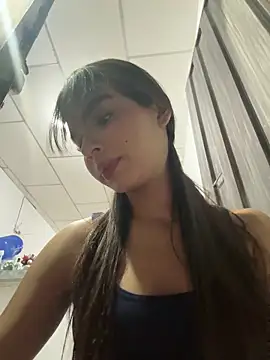 Melanyeee online show from February 21, 3:52 am