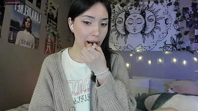 Anisawithlove online show from March 15, 7:16 pm