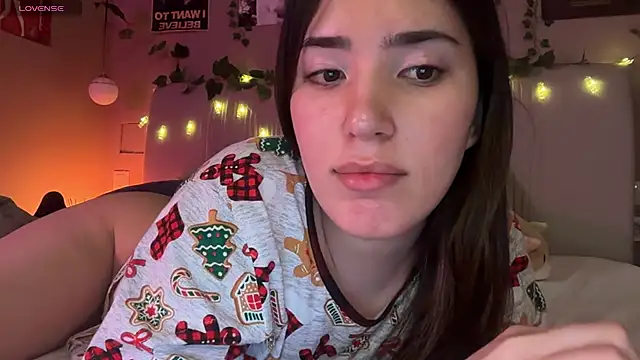 Anisawithlove online show from January 11, 4:47 pm