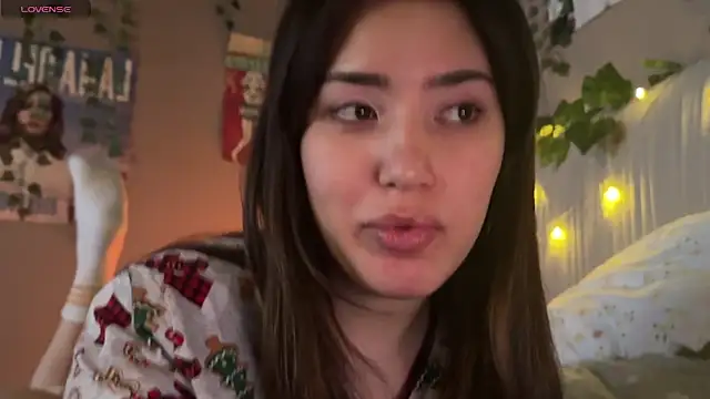 Anisawithlove online show from January 7, 7:24 am