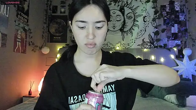 Anisawithlove online show from February 26, 2:59 pm