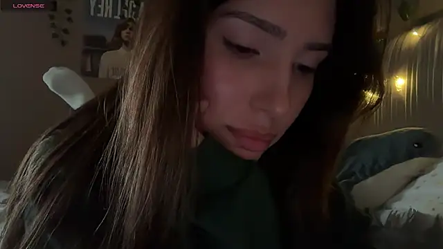 Snapshot of Anisawithlove chatting on April 21, 12:23 pm Anisawithlove online show from April 21, 12:23 pm