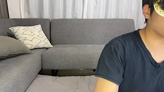 Snapshot of tubaki_taku chatting on October 8, 2:18 pm tubaki taku online show from October 8, 2:18 pm