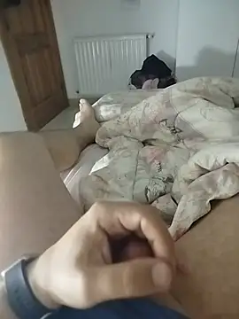 biiigbosss88 online show from April 13, 10:47 pm