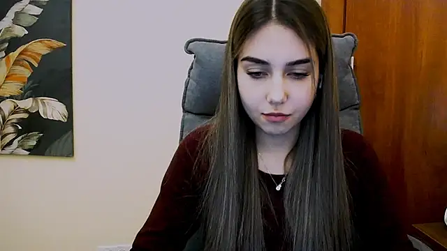 Lili magic online show from February 18, 4:25 pm