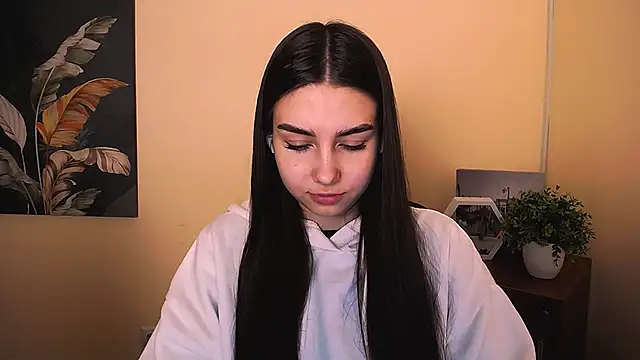 Lili magic online show from October 3, 7:21 am