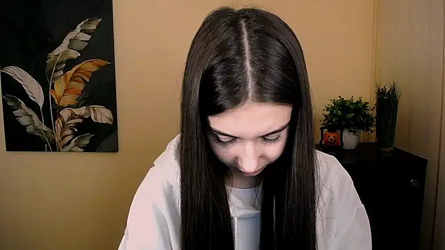 Lili magic online show from October 26, 8:59 am