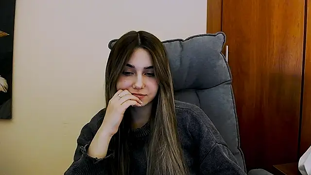 Lili magic online show from March 19, 3:51 pm