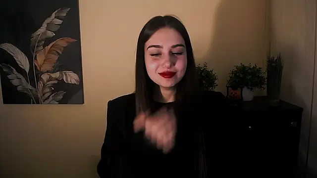 Lili magic online show from October 31, 12:13 pm