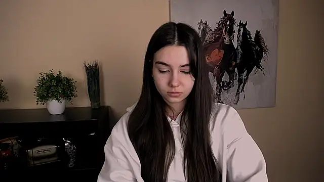 Lili magic online show from December 19, 1:13 pm