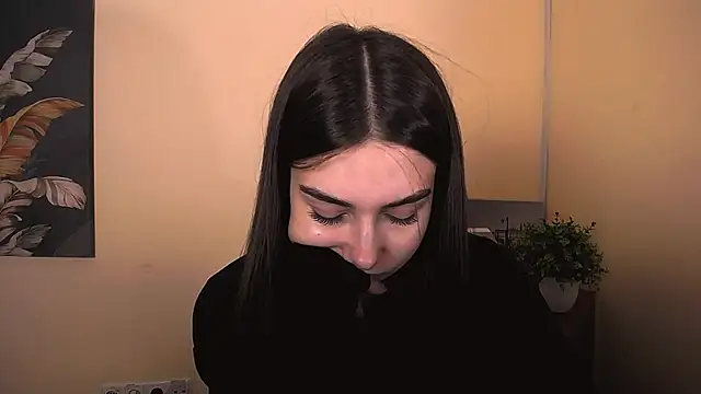 Lili magic online show from October 18, 7:21 am