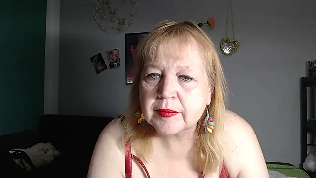 Blasflittchen online show from May 17, 10:48 am