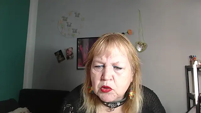 Blasflittchen online show from March 8, 3:37 pm