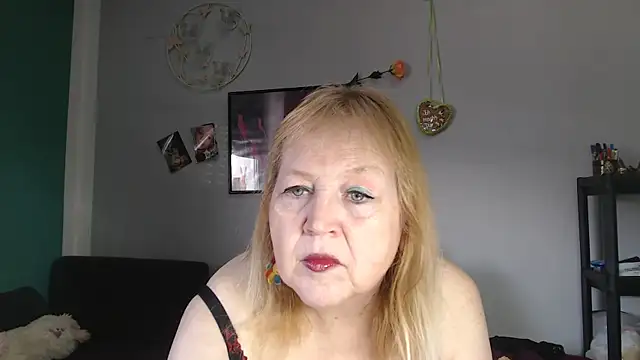 Blasflittchen online show from March 26, 12:25 pm