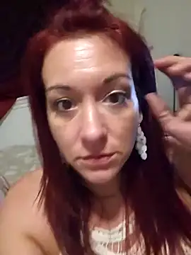 Snapshot of bella8769 chatting on February 27, 2:43 pm bella8769 online show from February 27, 2:43 pm