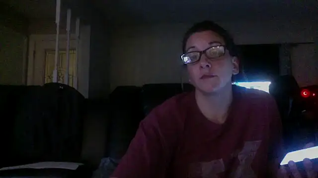 Snapshot of bella8769 chatting on February 14, 1:28 am bella8769 online show from February 14, 1:28 am