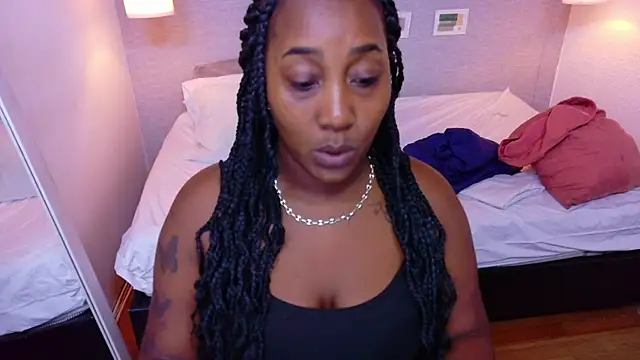 kiara evanss online show from June 19, 3:45 am