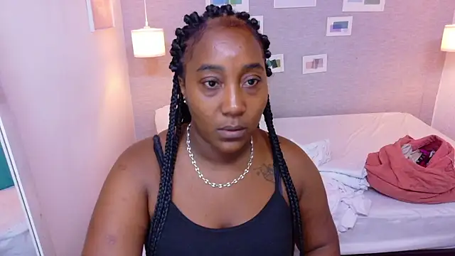 Snapshot of kiara_evanss chatting on September 30, 8:48 pm kiara evanss online show from September 30, 8:48 pm
