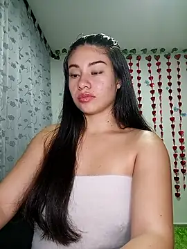 Snapshot of tara20_ chatting on February 16, 7:48 am tara20 online show from February 16, 7:48 am