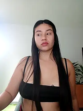 Snapshot of tara20_ chatting on September 20, 9:20 pm tara20 online show from September 20, 9:20 pm