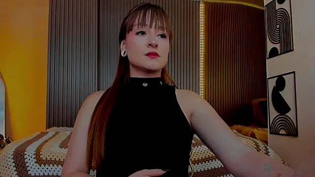 Snapshot of HalaanaTendeer chatting on November 24, 11:54 am HalaanaTendeer online show from November 24, 11:54 am