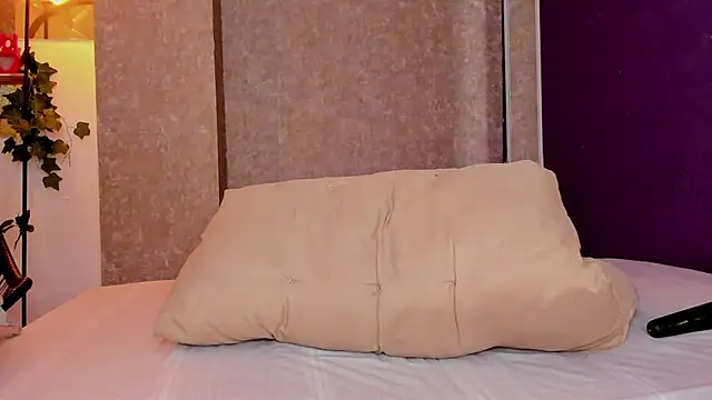 HalaanaTendeer online show from February 18, 4:36 pm