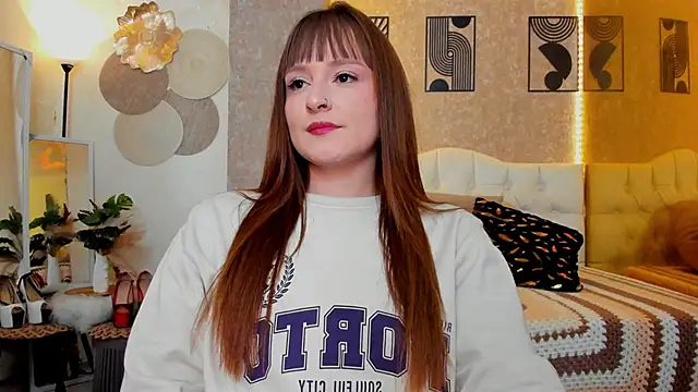 Snapshot of HalaanaTendeer chatting on November 5, 11:46 am HalaanaTendeer online show from November 5, 11:46 am