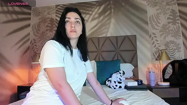 LIAH IZUMI online show from October 1, 10:52 am