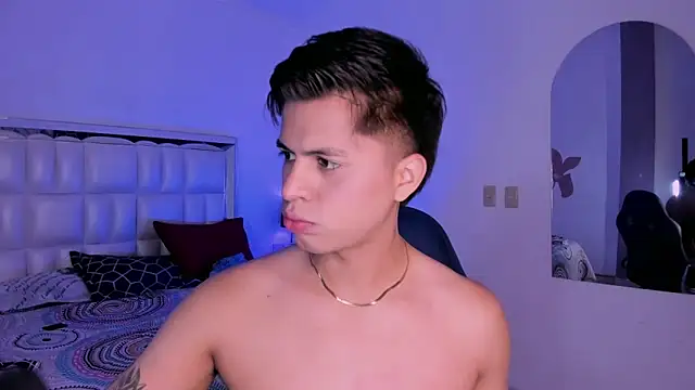 Niicky1  online show from February 24, 8:58 pm