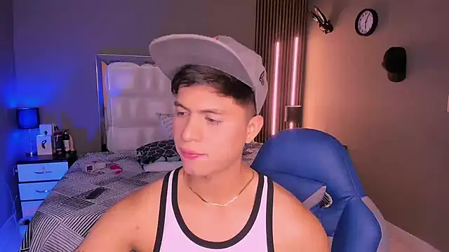 Niicky1  online show from March 11, 8:53 pm