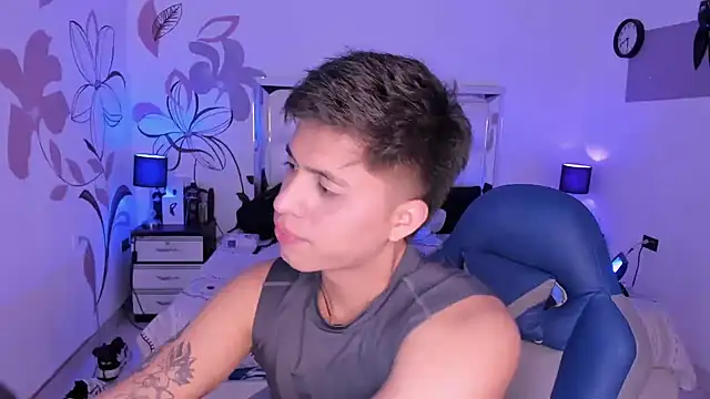 Niicky1  online show from February 9, 8:34 pm