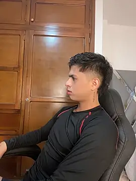 Niicky1  online show from March 6, 4:49 pm