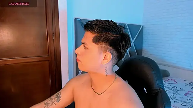 Niicky1  online show from February 8, 2:04 pm