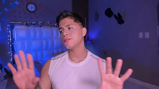 Niicky1  online show from November 4, 1:59 pm